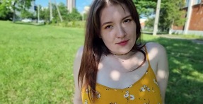 Cuộc phiêu lưu đầy cảm xúc cùng em gái quyến rũ